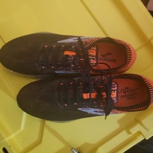 NEW Brooks Ricochet Running Shoes Men's Size 13 D